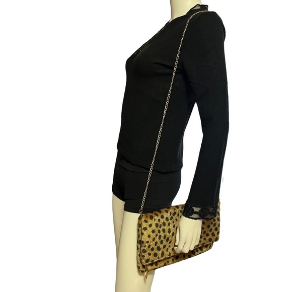 Leopard Print Faux Fur Gold Chain Magnetic‎ Fold Over Purse - Picture 1 of 6